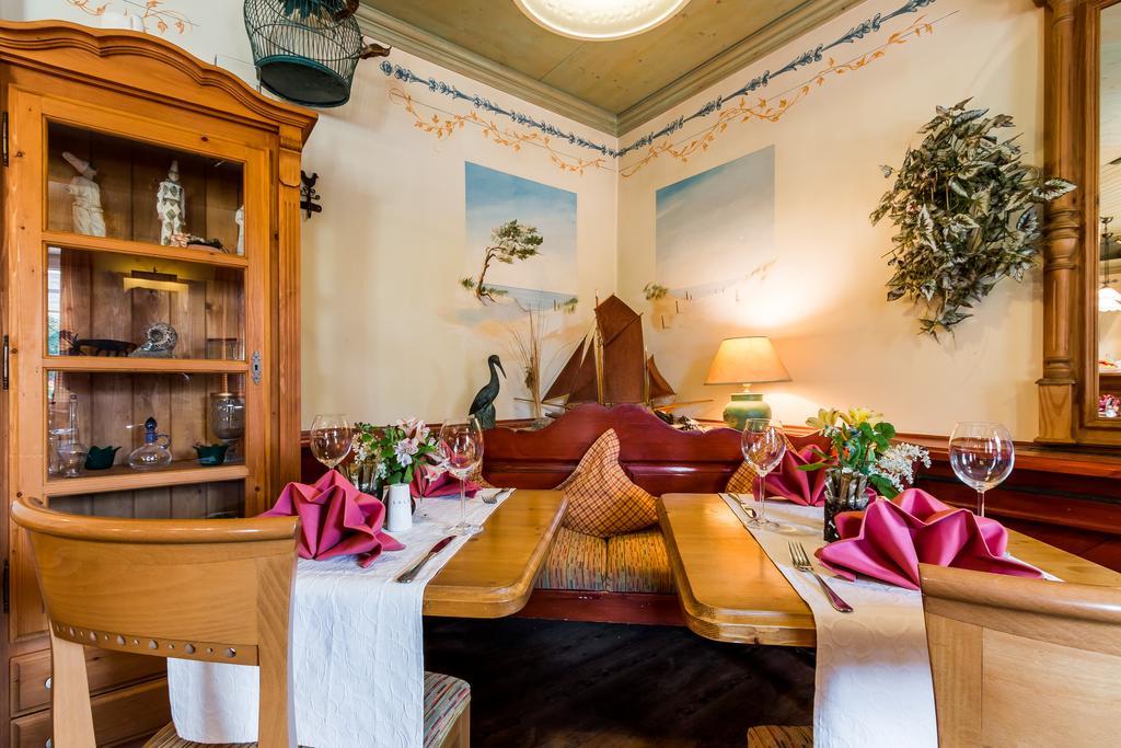 Hotel Haus Nordlicht Ahrenshoop Esterno foto